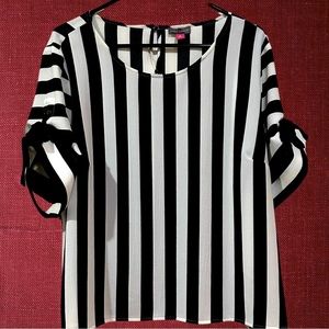 Vince Camuto Striped Blouse - Black/Eggshell, XL